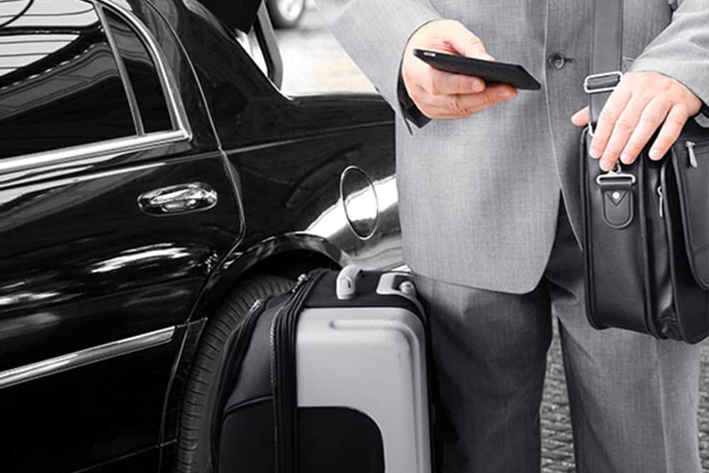 Round Trip Airport Limo Car service to or from University or College in CT, NY, NJ and MA